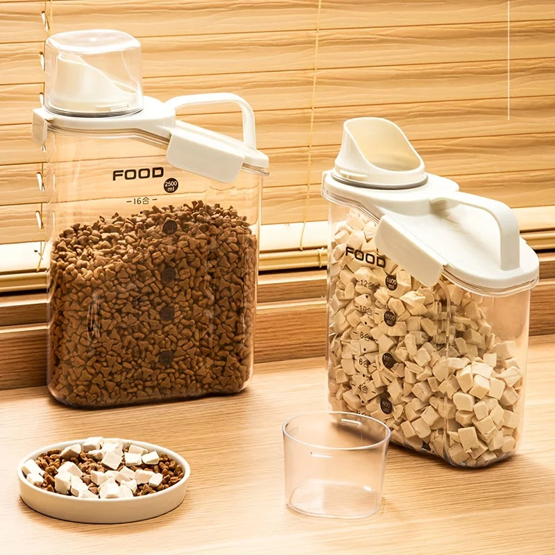 Dry food for Pets moisture-proof food storage buckets and handle design